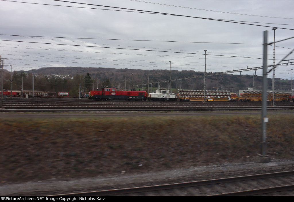 SBB Aem 940 & Sersa Shunter